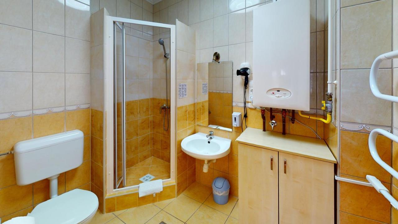 Hajdúszoboszló Cristian Apartman מראה חיצוני תמונה