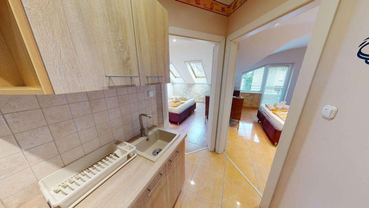 Hajdúszoboszló Cristian Apartman מראה חיצוני תמונה